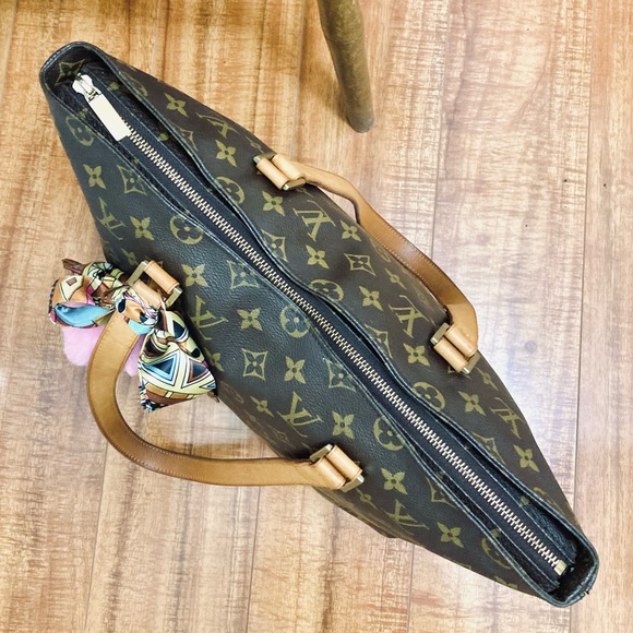 Louis Vuitton Cabas Mezzo - Picture 12 of 16